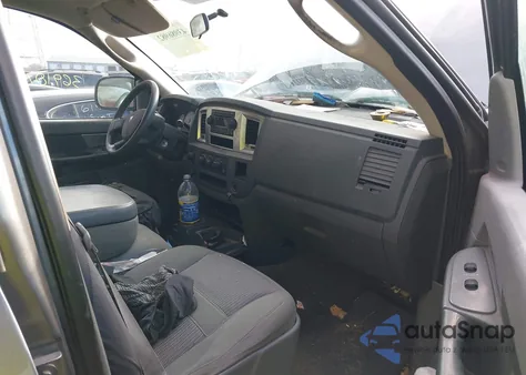 2007 Dodge Ram 1500 Slt/Trx4 Off Road/Sport from USA, damaged, VIN 1D7HU18277J561731